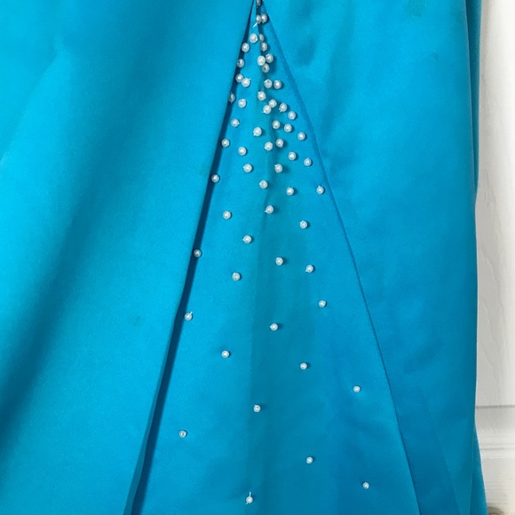 Prom dress - Picture 8 of 8